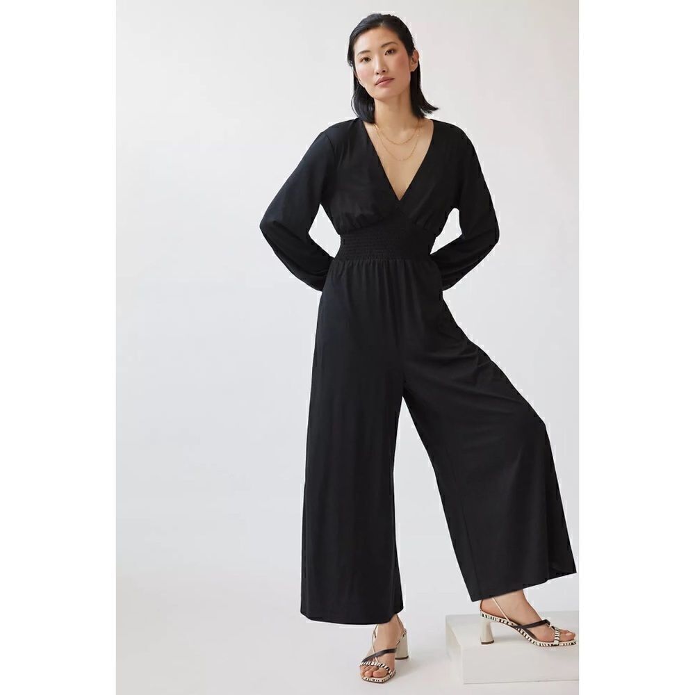 Anthropologie - Hutch Wide-Leg V-Neck Jumpsuit